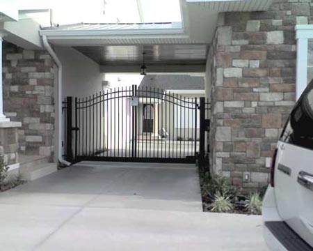 gate-8